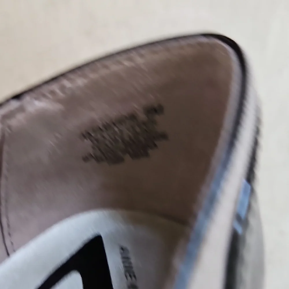 Ann KLIEN Women's Black and Silver Wedge Shoes - Picture 5 of 9